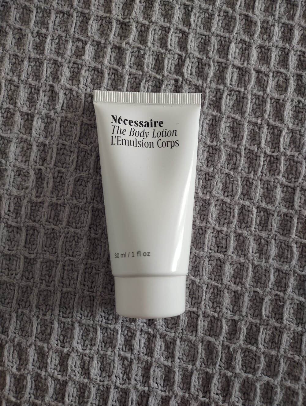 🐞2/$20🐞Nécessaire White Body Lotion — Lightweight Daily Moisturizer